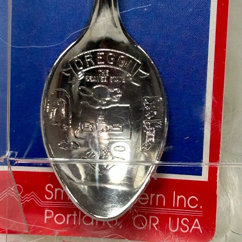 Cape Meares‎ Oregon Souvenir Collectors Spoon Smith Western Portland